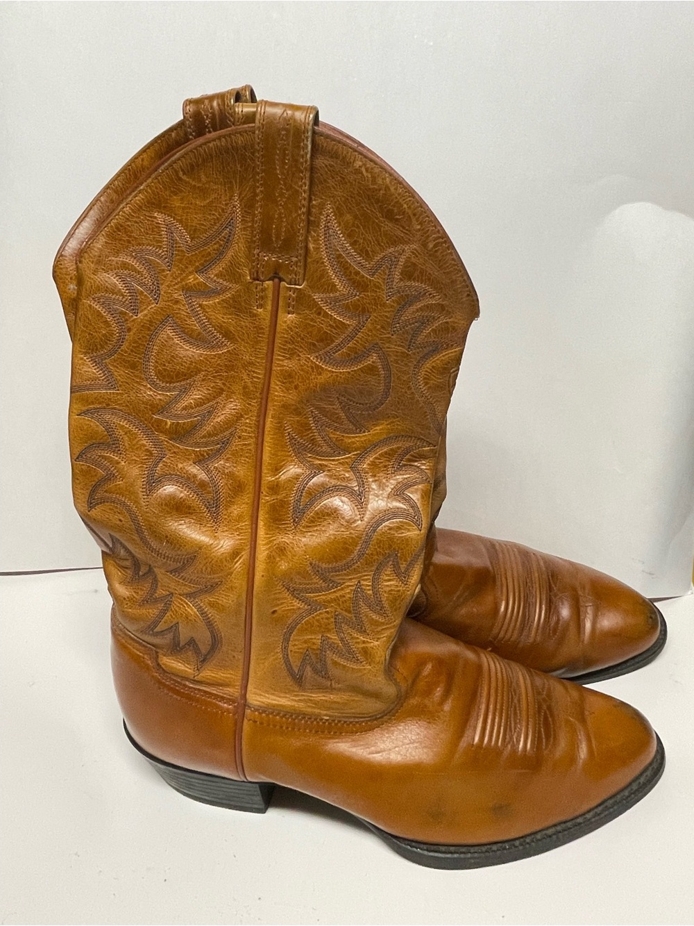 Ariat Heritage R Toe Western cowboy Boot Men's size us 10.5EE